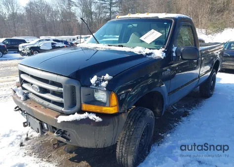 2001 Ford F-250 z USA, uszkodzony, nr VIN 1FTNF21L71ED35110